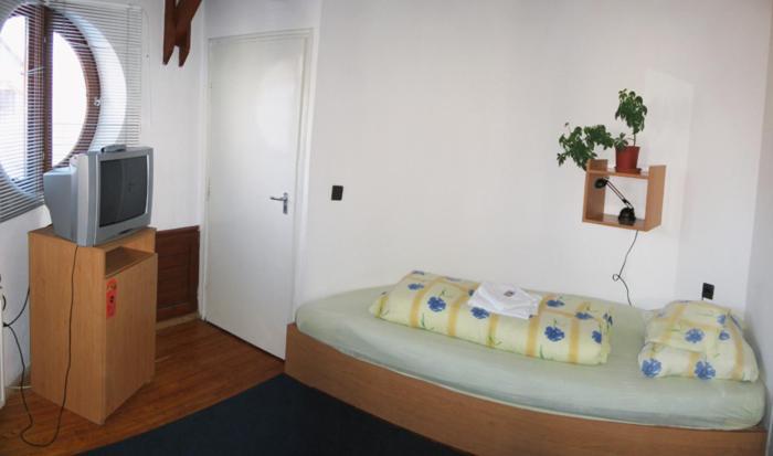Nadix Panzio Bed & Breakfast Debrecen Rom bilde
